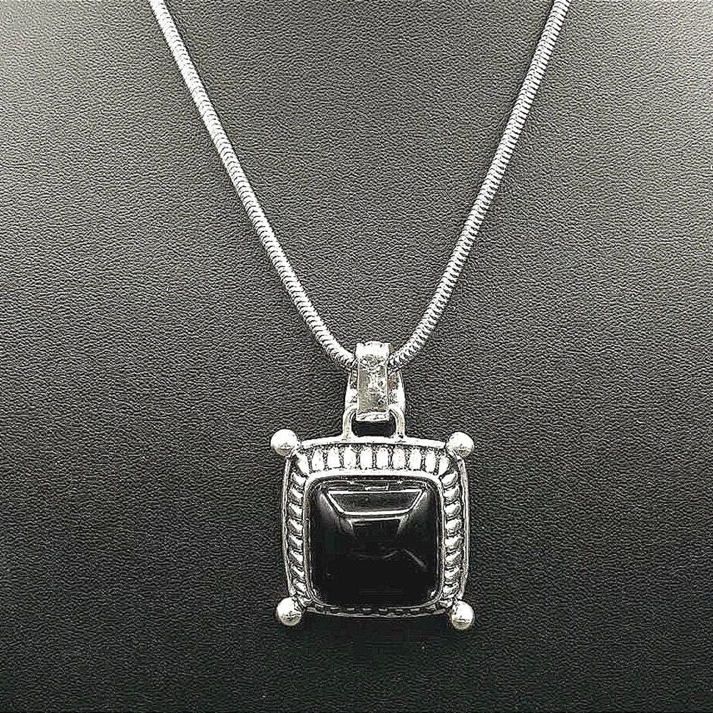 Vintage Silver Tone Snake Chain Black Onyx Square Pendant Necklace